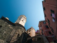 DSC 7347  Cinque terre – fragment riwiery liguryjskiej położonej pomiędzy cyplem Mesco w okolicy Levanto a przylądkiem Montenero przy Portovenere, na którym znajduje się pięć miejscowości Monterosso, Vernazza, Riomaggiore, Corniglia i Manarola.