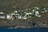 Wioska na zboczach wulkanu Stromboli